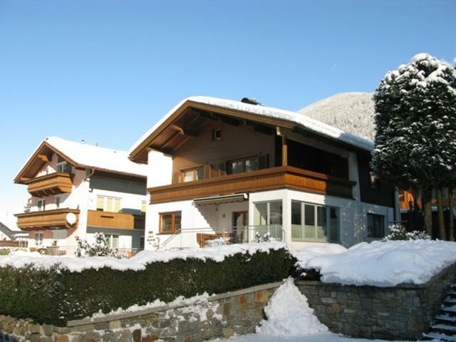 Haus Dejakom Mayrhofen Luaran gambar