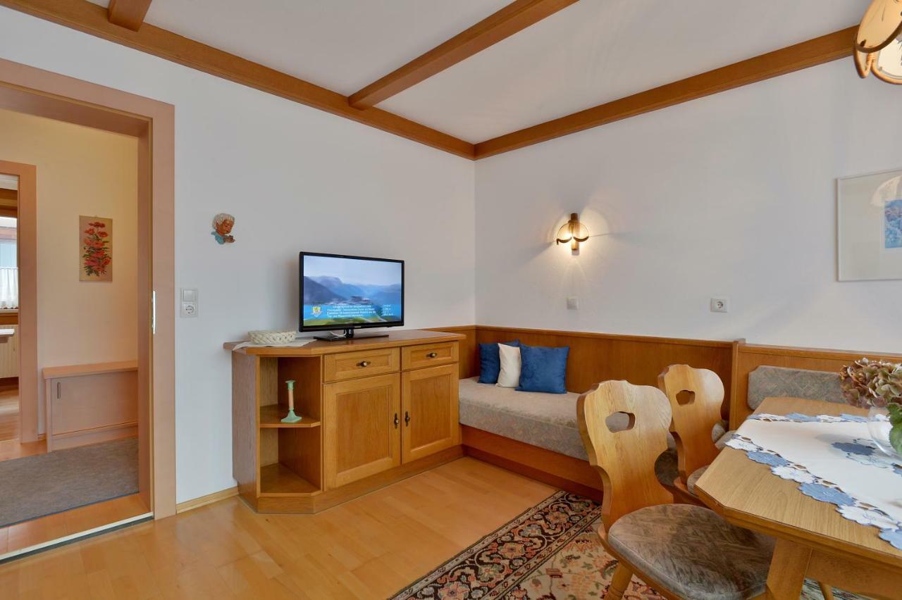 Haus Dejakom Mayrhofen Luaran gambar